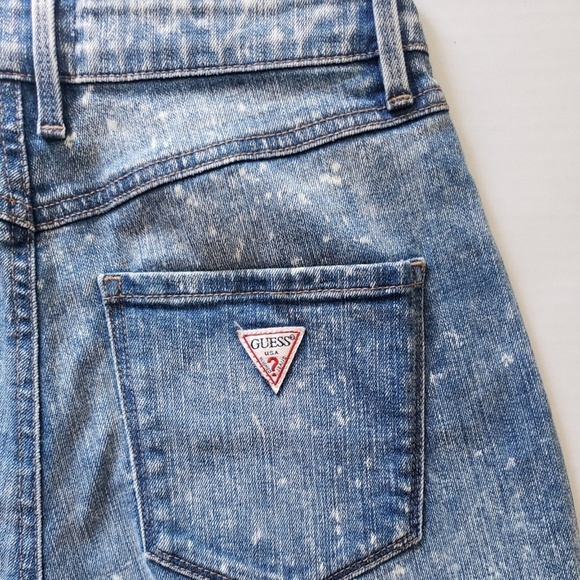 NEW GUESS High Rise Cutoff Denim Shorts SZ 27 - Picture 7 of 7